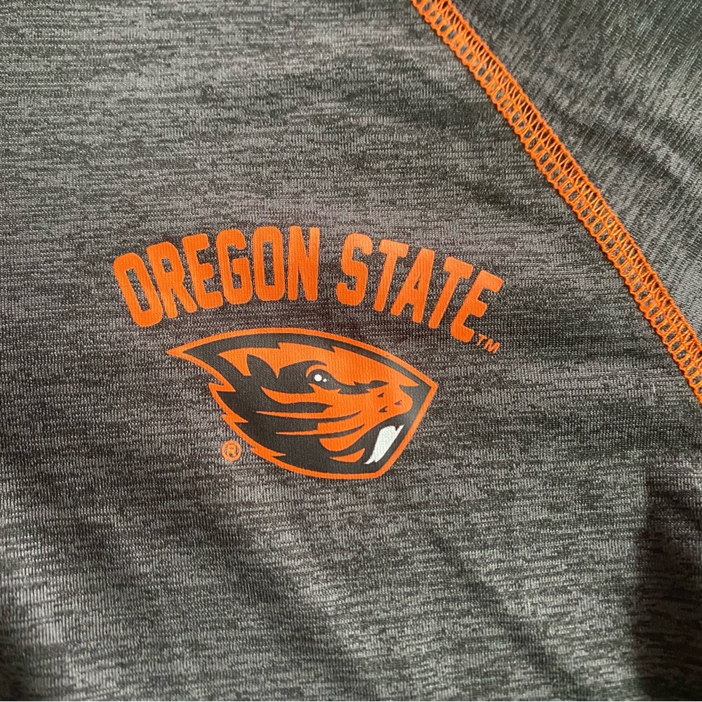 Colosseum Women's Gray Shirt